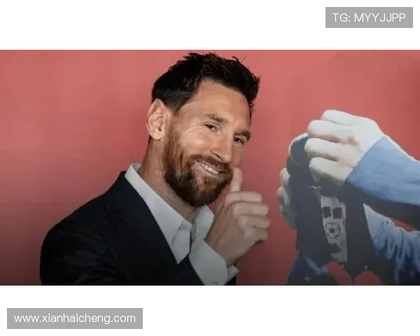 梅西坦言仍关注巴萨与队友讨论球队现状与战术变化