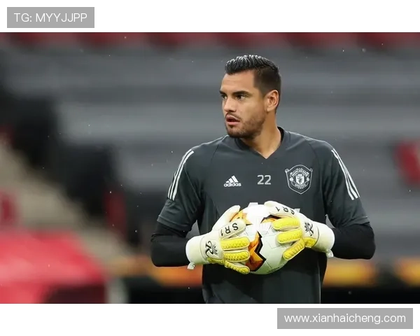 曼联考虑与赞助商DXC续约四年总价达8000万镑的合作方案